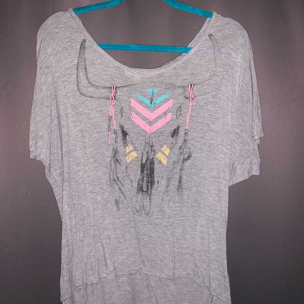 Graphic tee